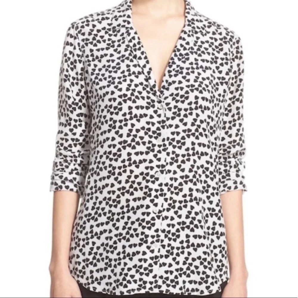 NWOT EQUIPMENT Adalyn Silk Shirt Endless Heart Printed White and Black Small